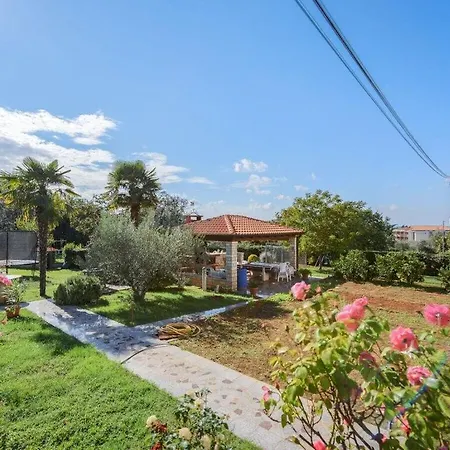 Gulic 2 Comfortable Holiday home