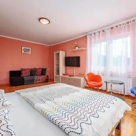 Gulic 2 Comfortable Tatil Evi Poreč